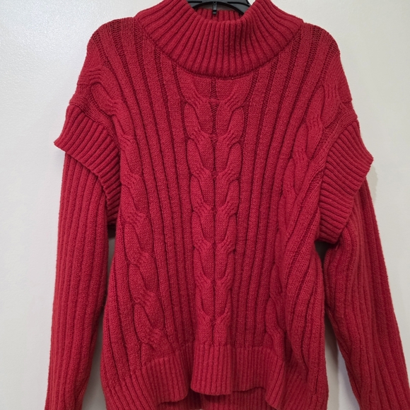 Red Cable Knit Ruffle Turtleneck Sweater Size L(12-14) - Picture 4 of 12